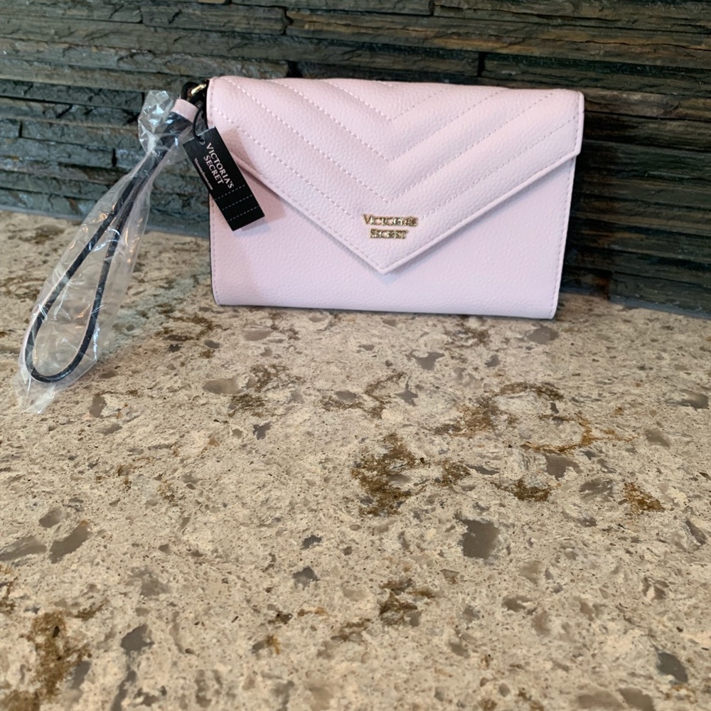 Victoria Secret Tech Wallet